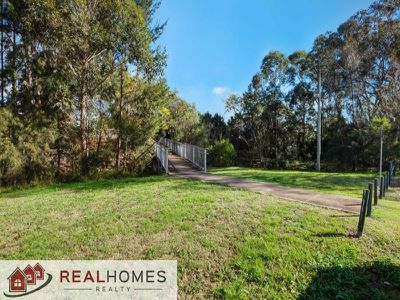30-32 Loftus Street, Regentville