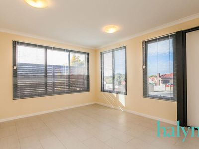 2 / 287 Walcott Street, North Perth