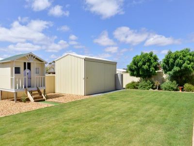 9 Sanders Close, Somerville