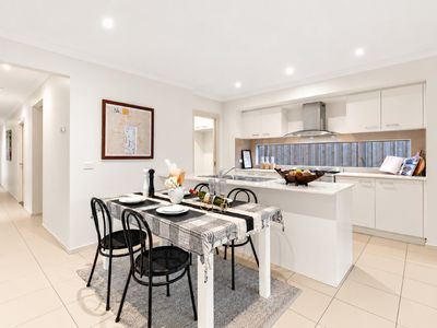 11 Smile Crescent , Wyndham Vale