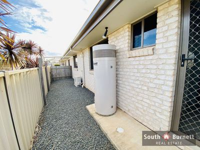 2 / 4 David Place, Kingaroy