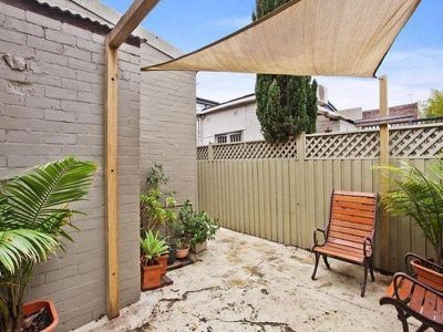 100 Henderson Road, Alexandria
