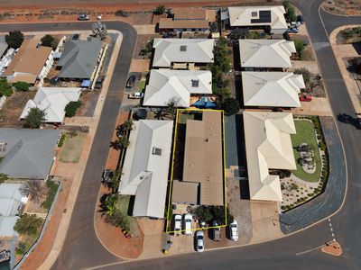 27 Minderoo Avenue, South Hedland