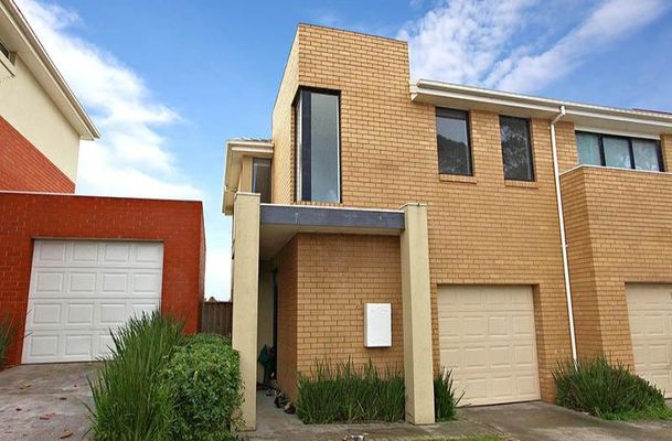 15 Crestview Close, Roxburgh Park