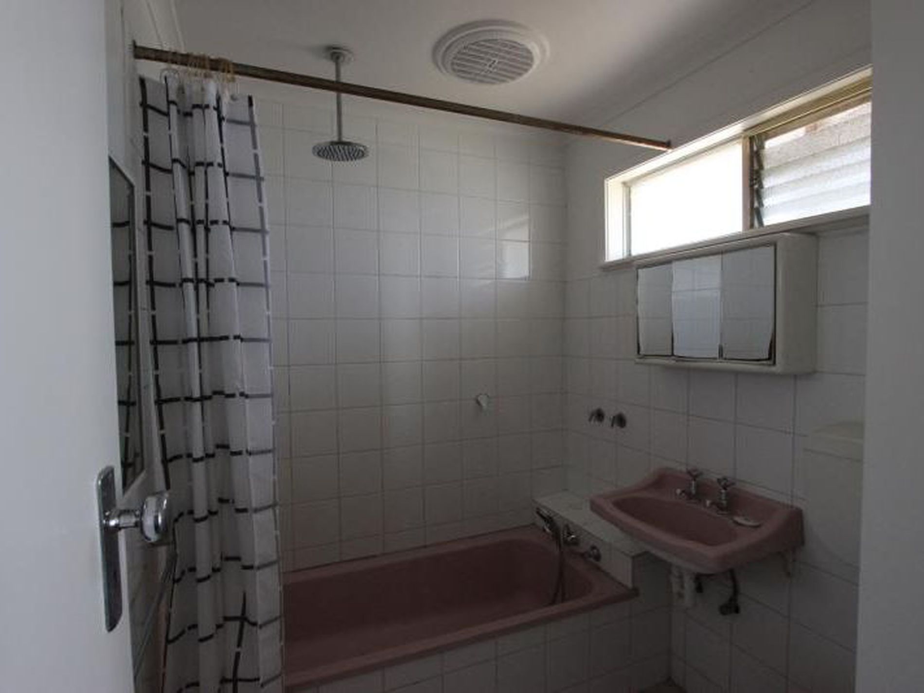 7 Illinois Avenue, Corio