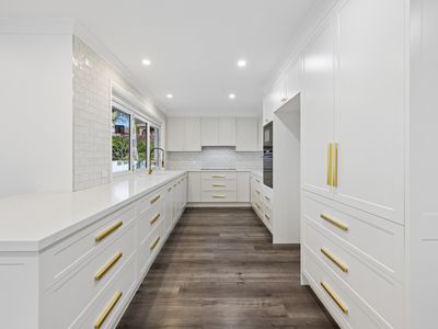 2 Avro Place, Raby