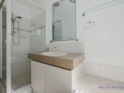 32 Thicket Circuit, Banksia Grove