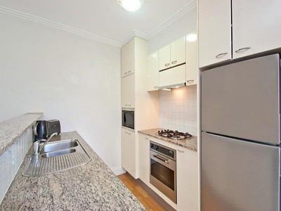 201 / 68 Vista Street, Mosman