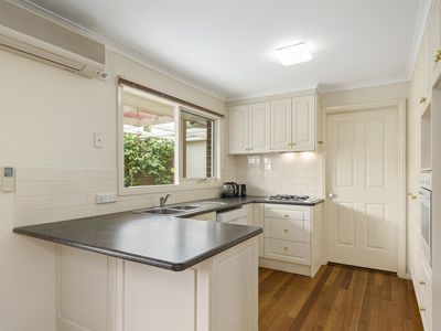 2 / 38 Packham Street, Box Hill North