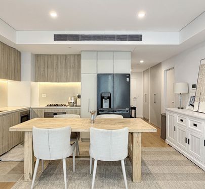 426 / 6 Mandala Parade, Castle Hill