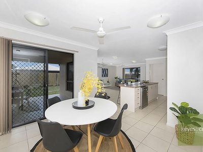 62 Blue Wren Drive, Kelso