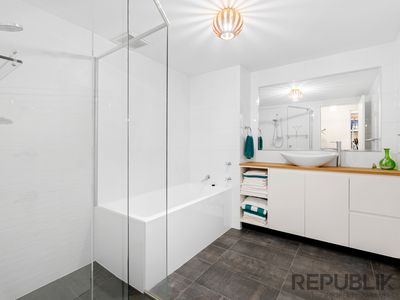 107 / 1 Lee Road, Runaway Bay