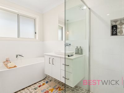 14 Dillon Drive, Kelso