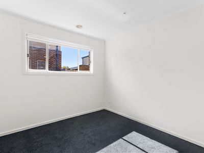 9 / 10-12 Fishburn Grove, Harkness