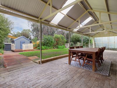 40 Evening Peal Court, Darling Downs