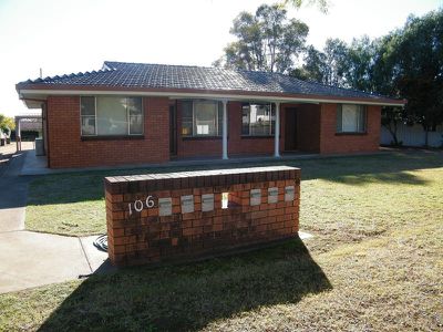 2 / 106 George Street, Gunnedah