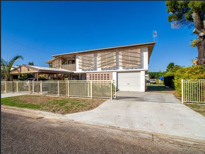 163  Cypress Street, Urangan