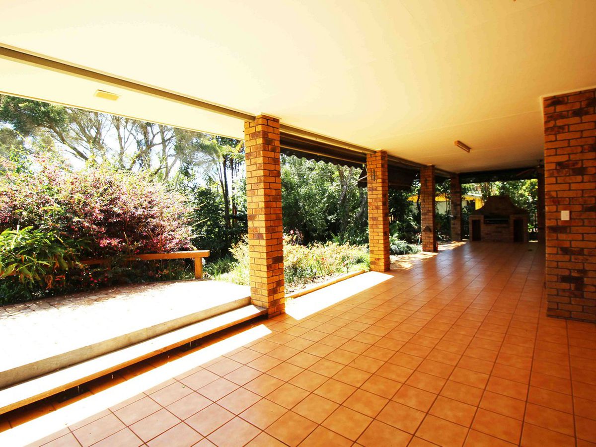 3 WADLEY CLOSE, Atherton
