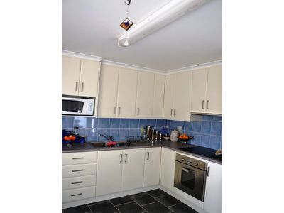 107 Lakeside Avenue , Mount Beauty