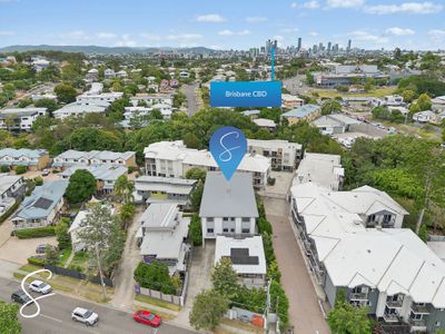 4 / 25 Birdwood Road, Holland Park West