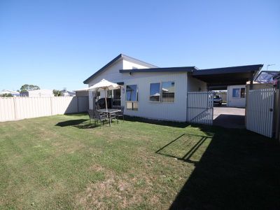 3 / 3 Isabelle Court, Wynyard