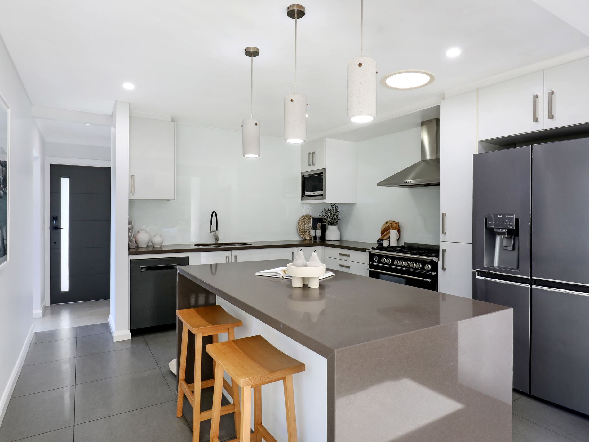 16 Louis Street, Corrimal