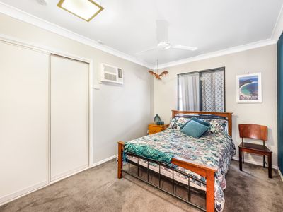 8 Saratoga Close, Kirwan