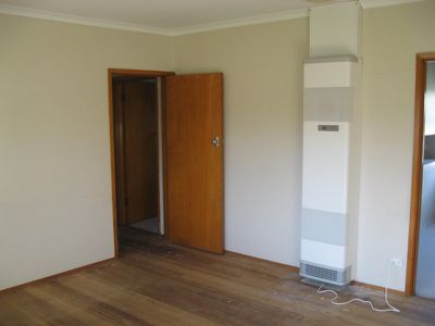 72 Albert Street, Horsham