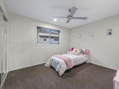 85 Feathertail Place, Wakerley