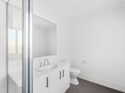 7 Muscari Close, Seville Grove