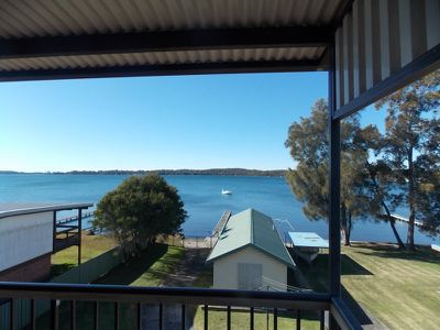 15 Grand Parade, Bonnells Bay