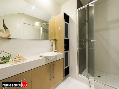 8 / 154 Aberdeen Street, Northbridge