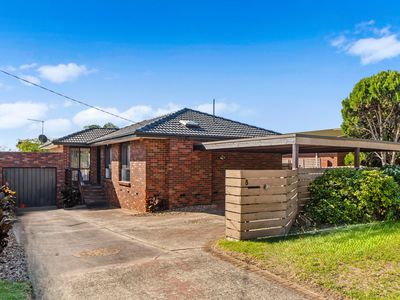8 Dahlia Street, Dromana
