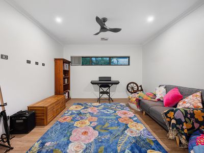 25 Leroy Way, Piara Waters