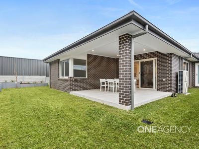 62 Bristlebird Drive, Calderwood