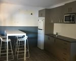 Unit 2, 3 and 4  / 18  Tectonic Crescent , Kunda Park