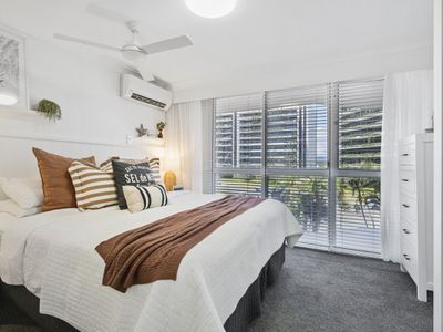 2E / 2 Nineteenth Avenue, Palm Beach