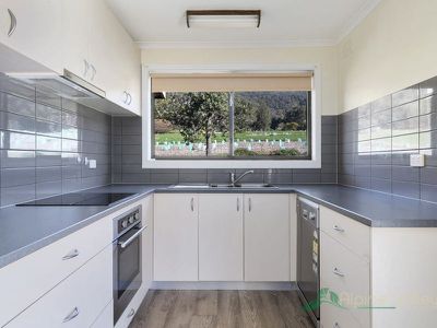 7 / 1 Allamar Court, Tawonga South