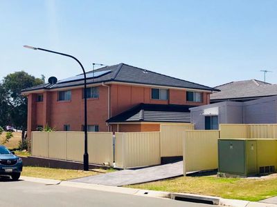 1A Jonah Street, Stanhope Gardens