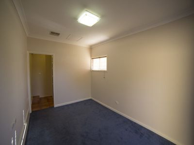 2 Cedar Court, Dubbo