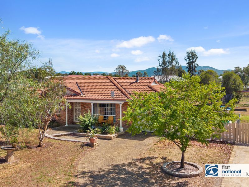 4 Robertson Place, Tamworth