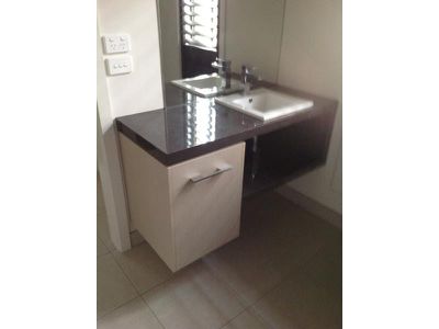 27 Paraffin Drive, Leopold