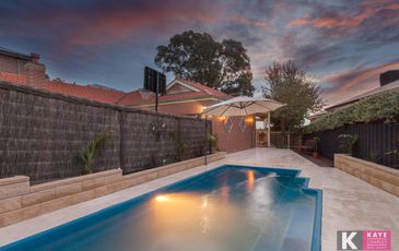 1 Chloe Court, Beaconsfield