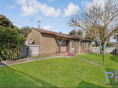 6 Poppet Street, Long Gully