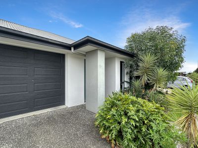 10 Periwinkle Street, Palmview