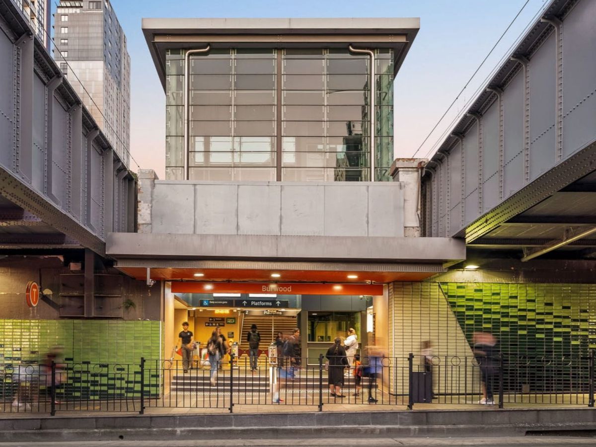 221 / 1 Railway Parade, Burwood