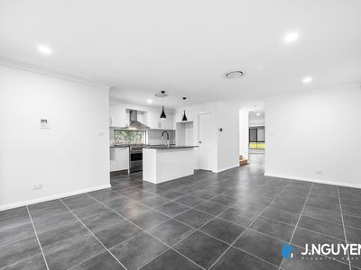 414 Elizabeth Drive, Bonnyrigg