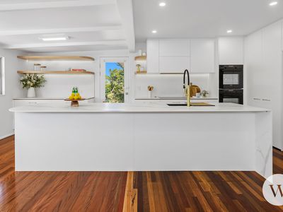 19 Maundrell Terrace, Chermside West