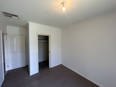 1/53 May Avenue, Altona Meadows