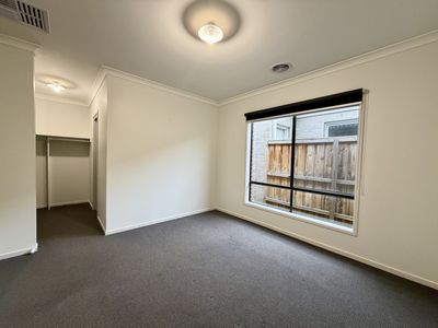 77 Toyon Road, Kalkallo